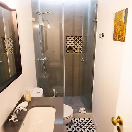 Amazing River View In Historical * Lisboa